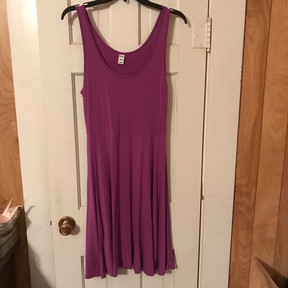 Sleeveless dress